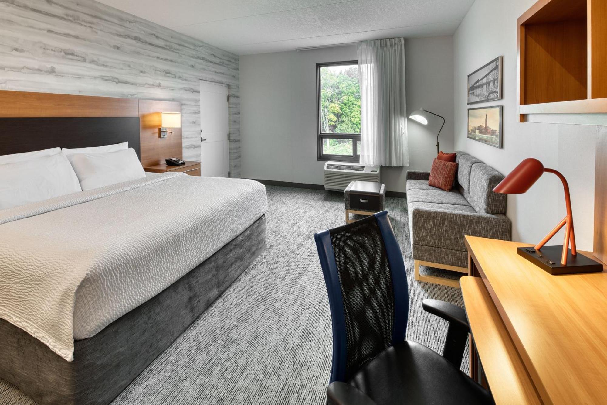 Towneplace Suites By Marriott Belleville Eksteriør billede