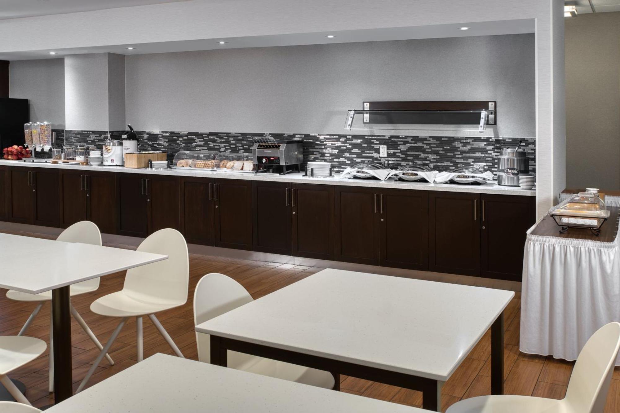Towneplace Suites By Marriott Belleville Eksteriør billede